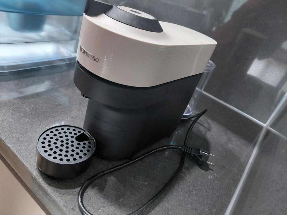 네스프레소 버츄오 팝 / 1회 사용 / 거의 새상품(경기도과천직거래) 이미지