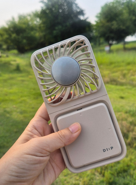 에어컨 무선 휴대용 선풍기 (디프 급속 냉각 에어컨 무선 휴대용 선풍기) 핸디 손선풍기 이미지