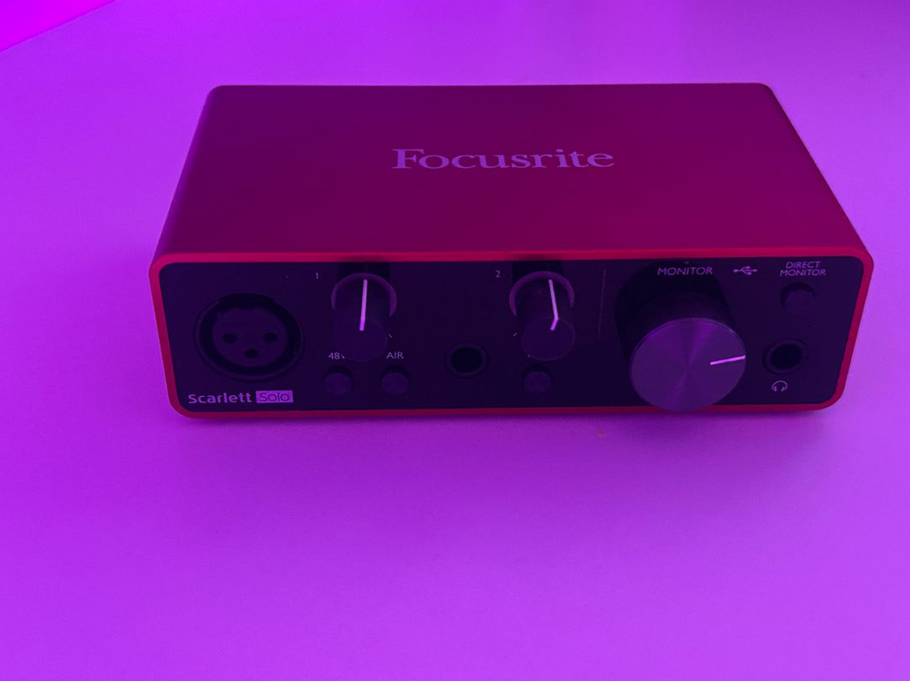 포커스라이트 스칼렛 솔로3세대 이미지