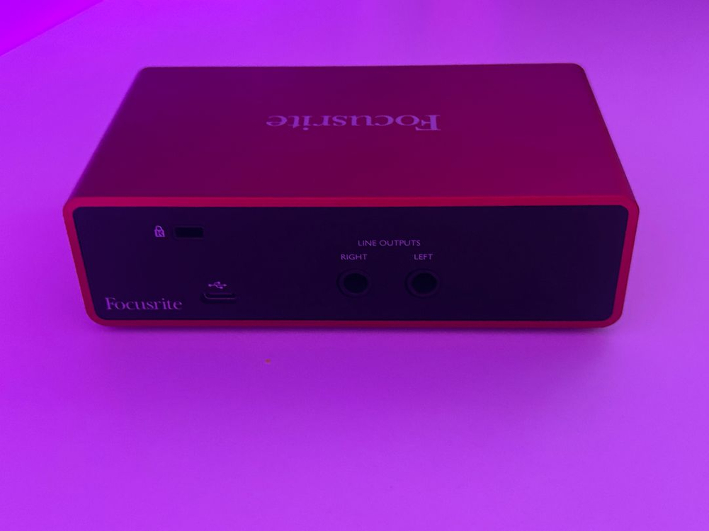 포커스라이트 스칼렛 솔로3세대 이미지