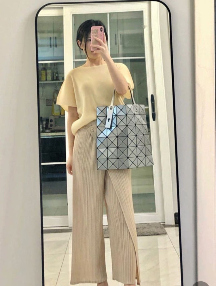 바오바오 토트백 팝니다 이미지