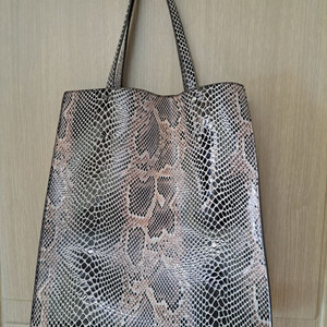 파이톤 토트백 숄더백 새상품 이미지