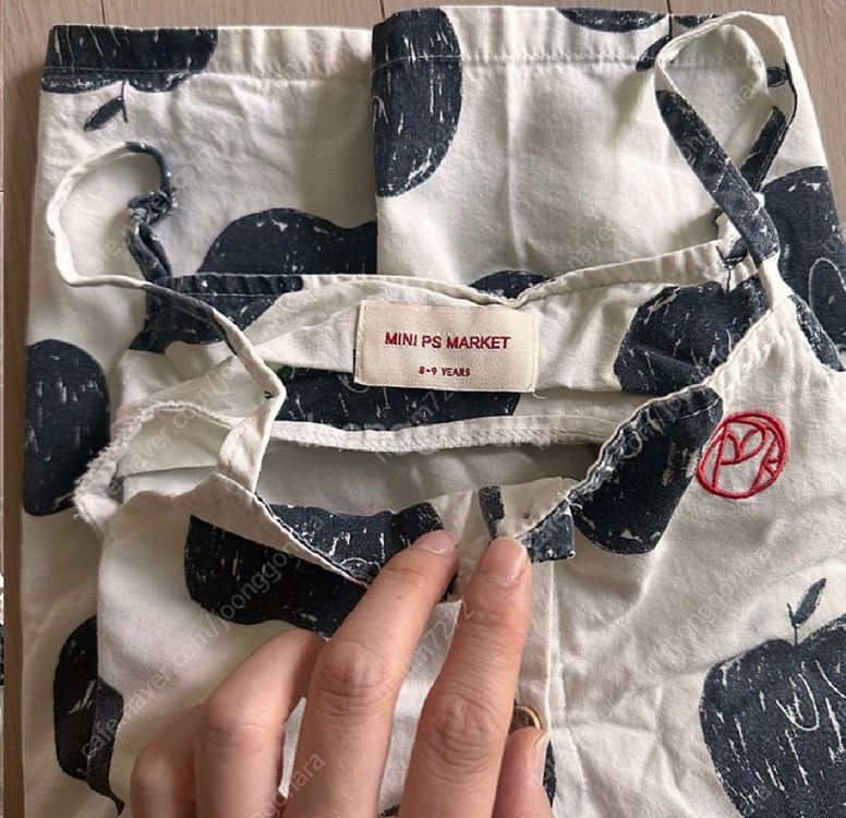 미니피에스마켓/minipsmarket/ 블랙사과원피스 이미지