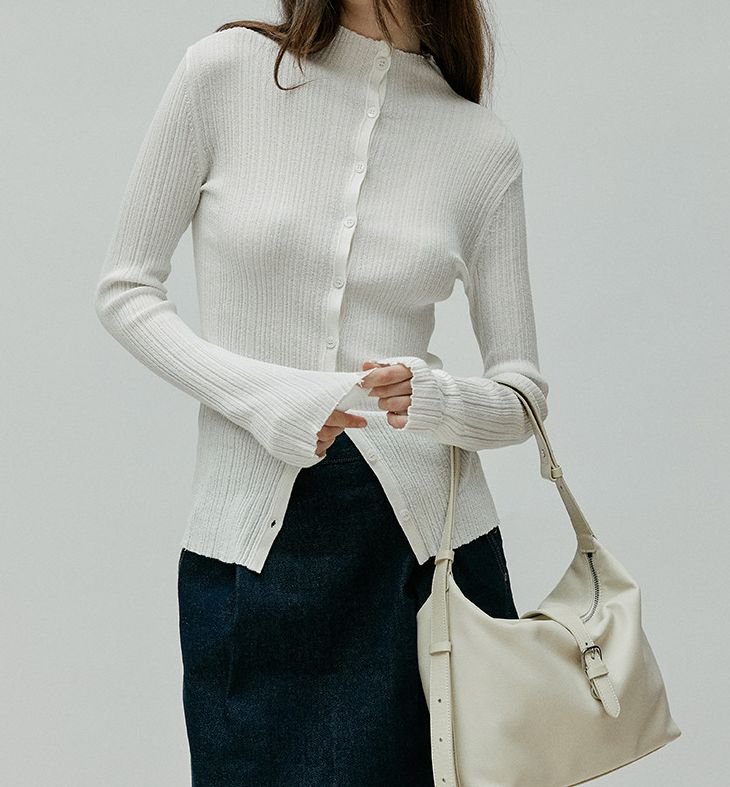 플리츠 니트 터틀넥 가디건 아이보리 이미지