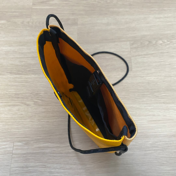 [OS] 노스페이스 퍼플라벨 크로스백 이미지