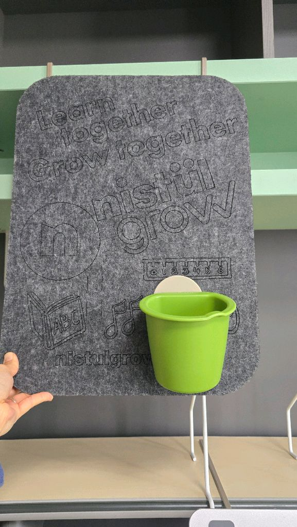 니스툴그로우 책상 책장 의자 보조의자 이미지