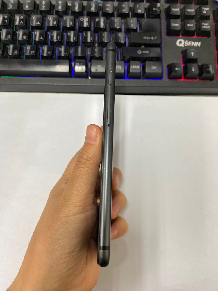 아이폰8플러스 스그 A급 256GB 배터리100% 8+ 인스타 카메라폰 레트로감성 사진폰 090210 이미지