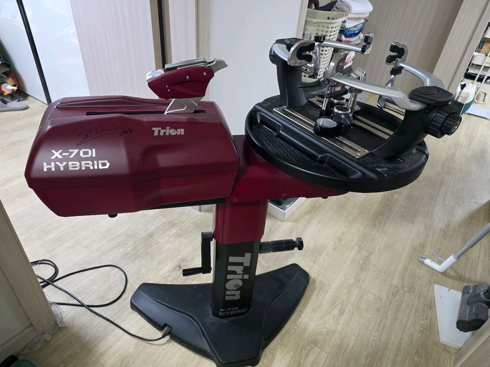 트라이온 701 하이브리드 최신형 스트링머신기 이미지