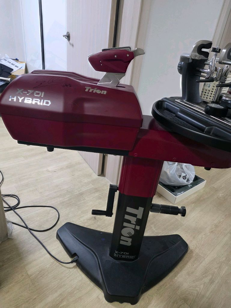 트라이온 701 하이브리드 최신형 스트링머신기 이미지