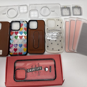 아이폰15프로맥스 케이스 7종 + 필름 3종 외 포함 이미지