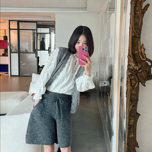 드베로타 25년 모헤어 베스트 니트 기은세 보헤미안 히피 코지 조끼 이미지