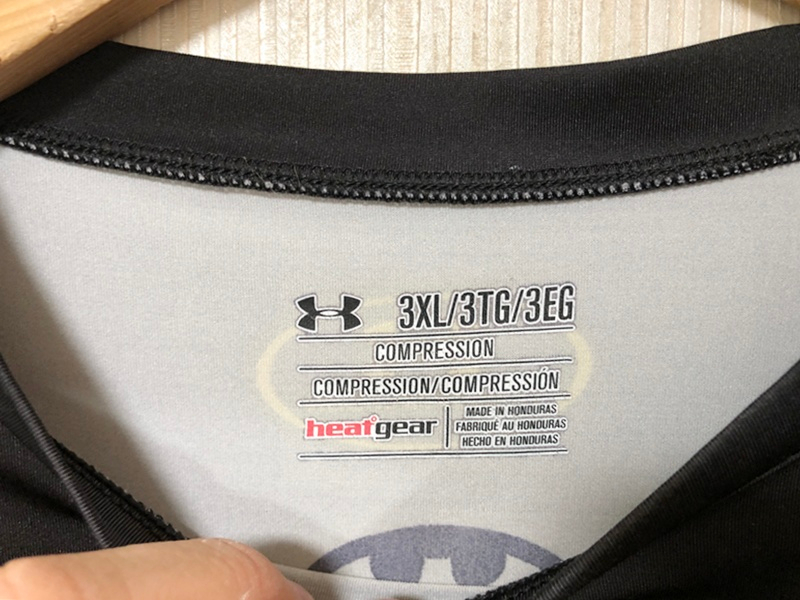 언더아머 히트기어 컴플레션 히어로즈시리즈/배트맨 3XL 이미지