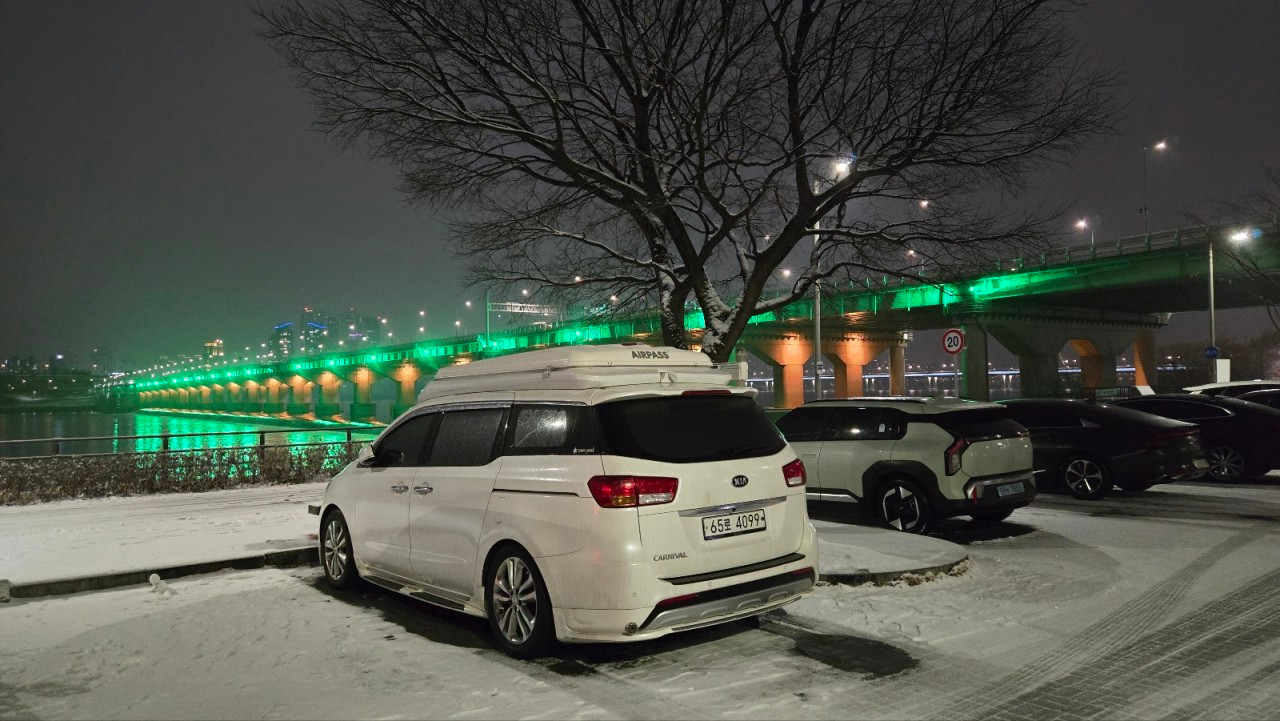 올뉴카니발 세미캠핑카 이미지