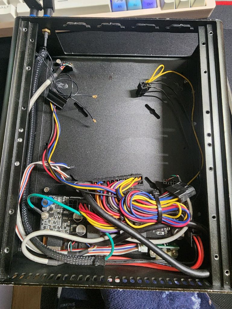 미니 ITX 미니PC 케이스 + DC 전원 어댑터 + 무선랜 안테나 연장 포함 이미지