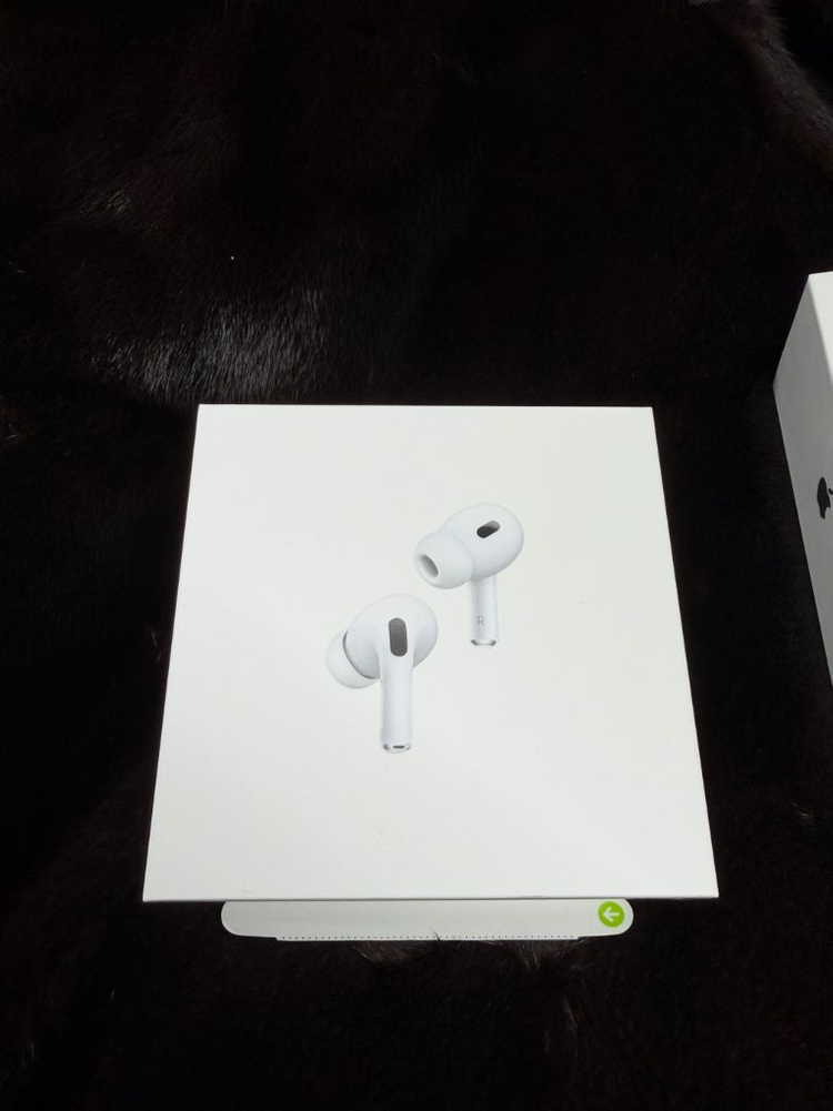 에어팟 프로 2 8핀 풀박스 이미지