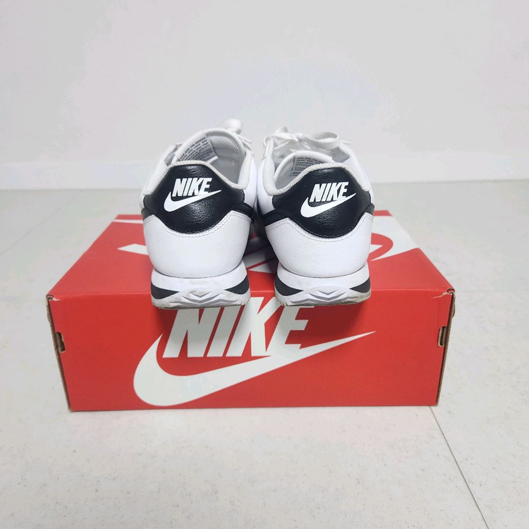 나이키 코르테즈(흰검 295) 이미지