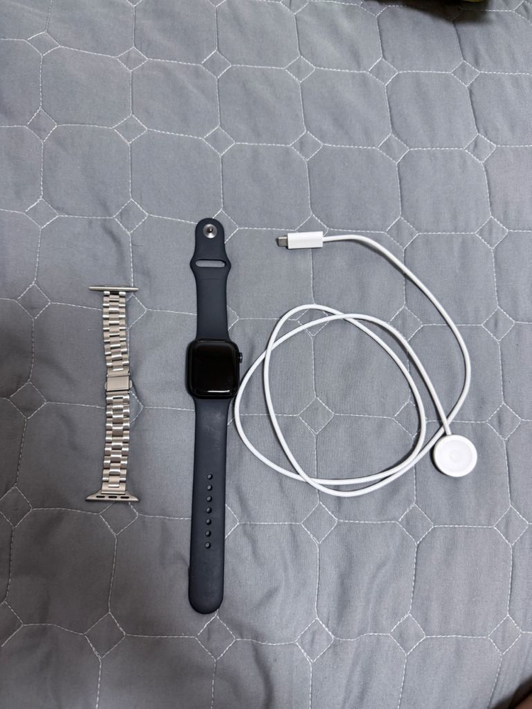 애플워치 8시리즈 41mm미드나이트 이미지