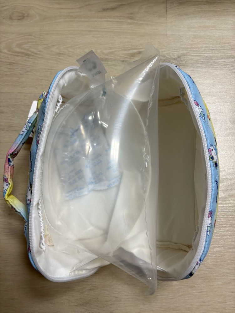 산리오 헬로키티 레인보우 퀼팅 파우치 가방 새상품 이미지