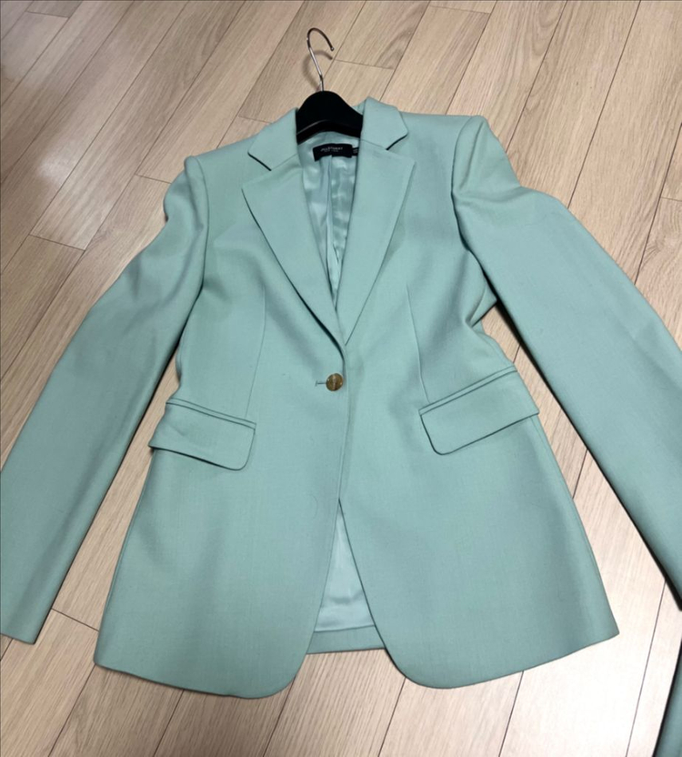 질스튜어트뉴욕 울 자켓 스커트 투피스 정장 세트 여성 셋업 민트 소라 오피스룩 출근룩 이미지