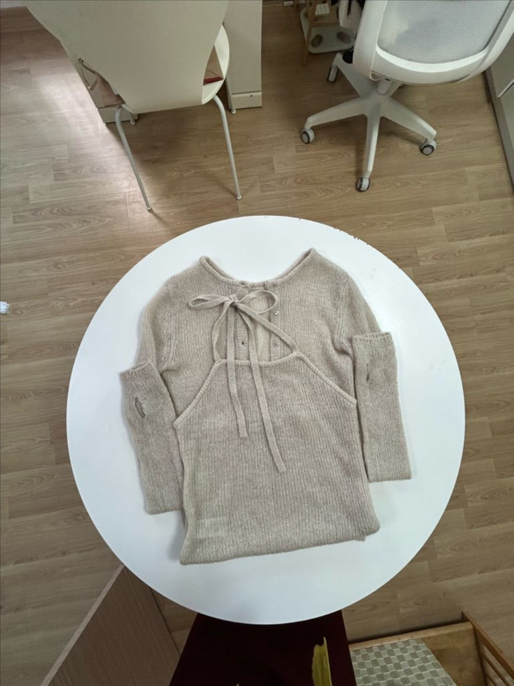 강민경 로우 타이드 알파카 핸드워머 셋업 이미지