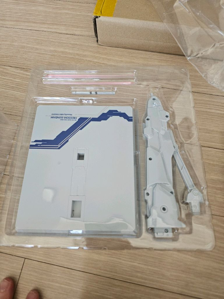 메탈빌드 프리덤 컨셉2 판매합니다 이미지