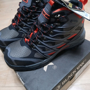yak-68 블랙야크 안전화 265 *고어텍스 새제품 이미지