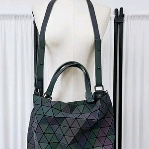 바오바오 크로스백 이미지