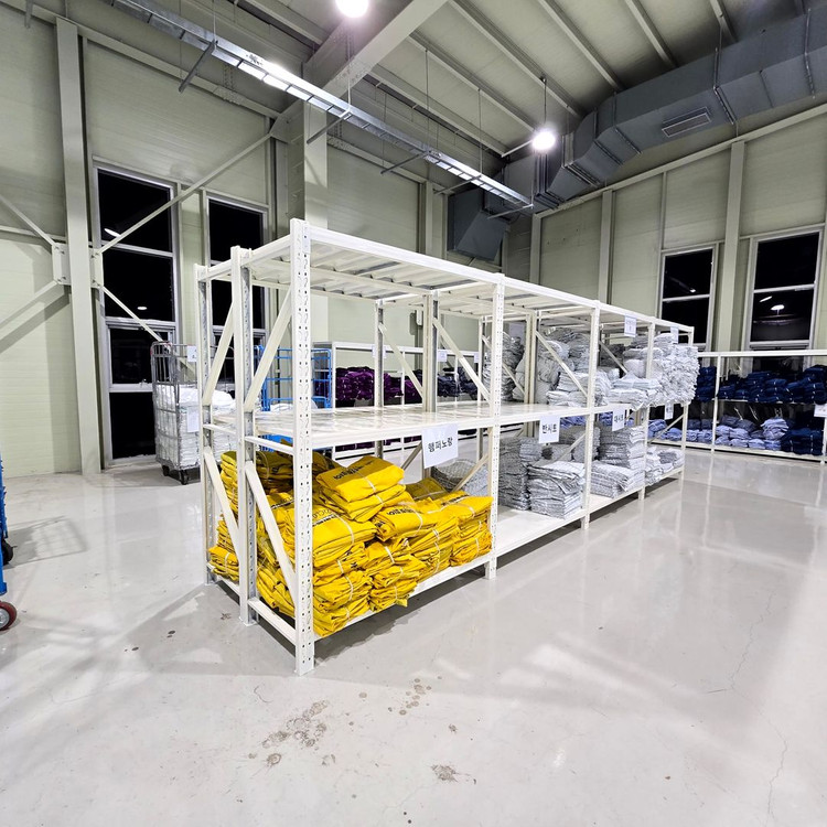 철제다이 중량랙 새제품 철제선반 무볼트대형 철제선반 무볼트랙 이미지