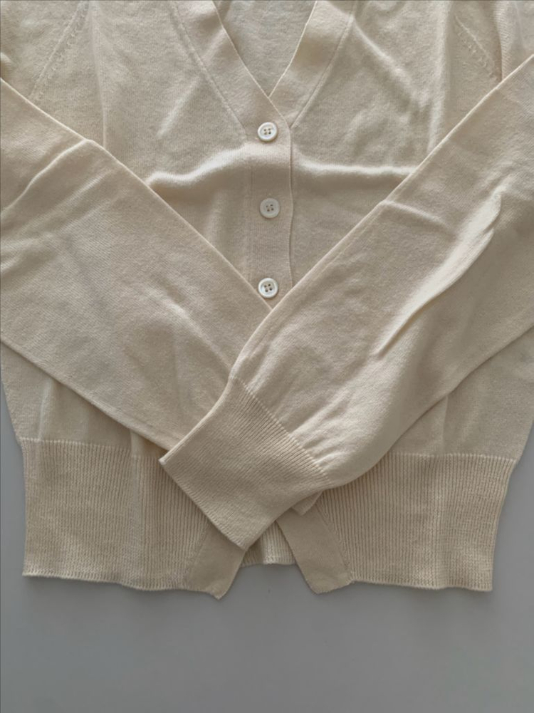 망고매니플리즈 가디건 판매합니다 이미지