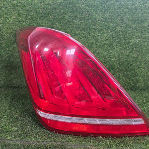 제네시스 EQ900 운전석 후미등 데루등 테일램프 (하자) 이미지