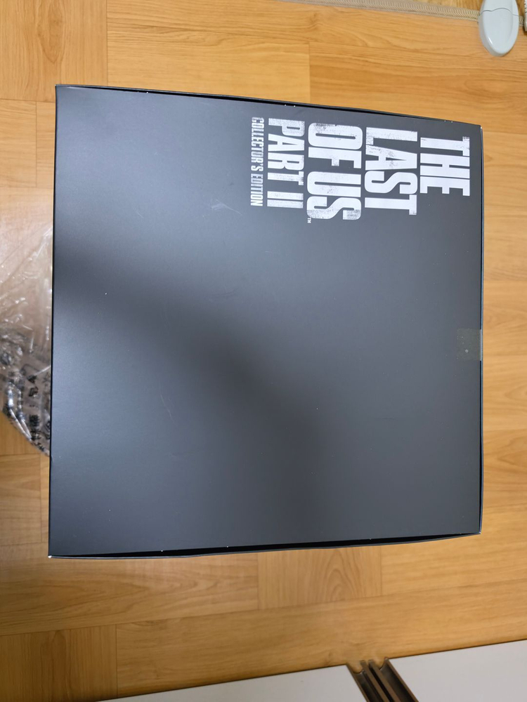 PS4 라스트 오브 어스 파트 2 컬렉터즈 에디션(미개봉) 이미지