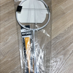 학교 방과후 취미용 배드민턴 라켓 이미지