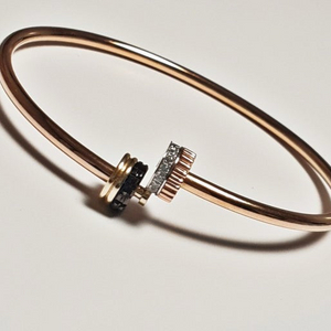 18k 부쉐론 팔찌 제작 삽니다. 이미지