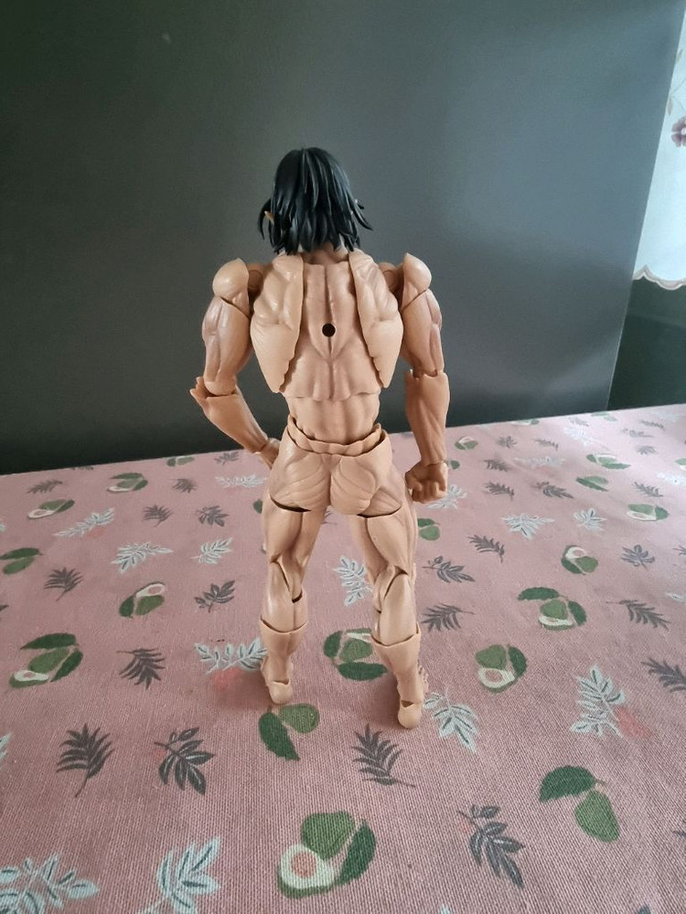 리볼텍 어메이징 야마구치 진격의거인 에렌 판매합니다 이미지