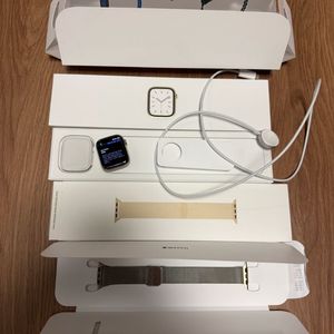 애플워치7 45mm 스테인리스 골드 케이스, 골드 루프, GPS+셀룰러 판매합니다. 이미지