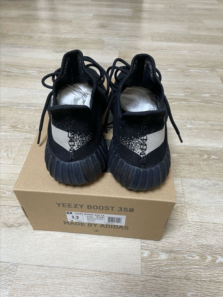 [310] 아디다스 이지부스트 350 V2 코어 블랙 화이트 us13 이미지