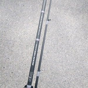 아부가르시아 타이탄X 702mh 닉스부스터 692mh 이미지