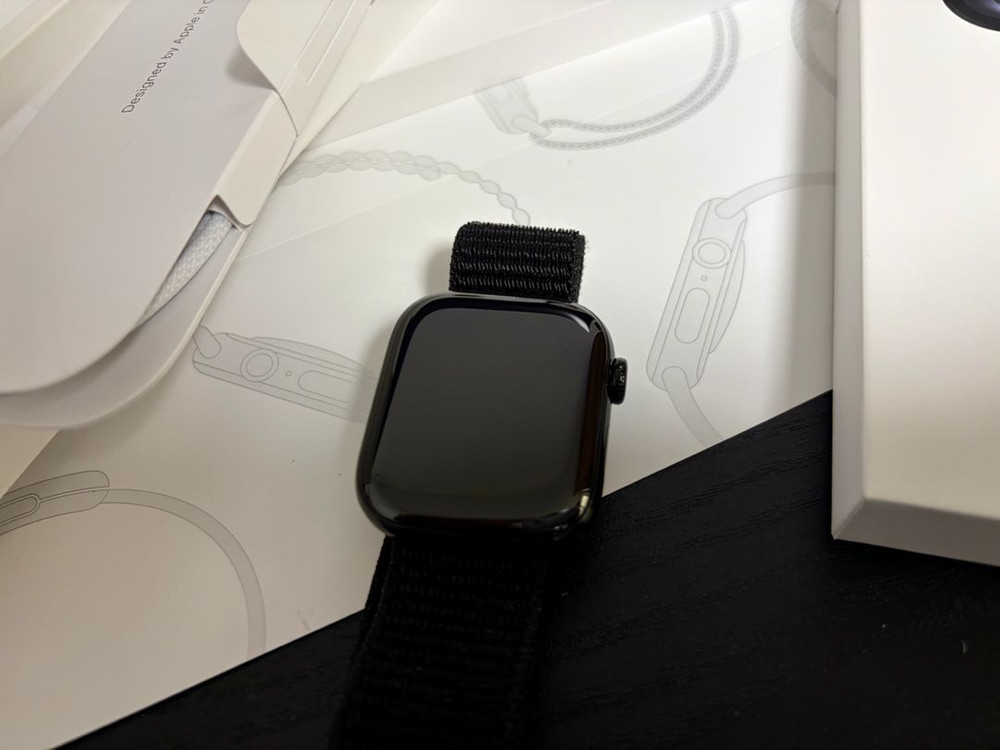 애플워치11 42mm 제트블랙 이미지