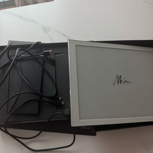 오닉스 북스 미라 모니터 이미지