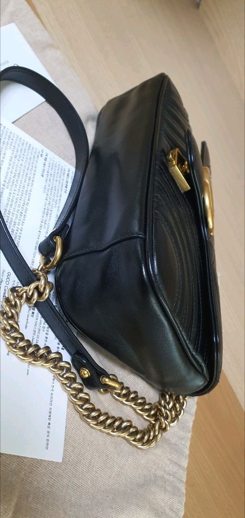 구찌 마몽 마틀라세 스몰 크로스백/숄더백 정품S급(감정O)프라다루이비통디올고야드샤넬셀린느보테가생로랑발렌시아가가방 이미지