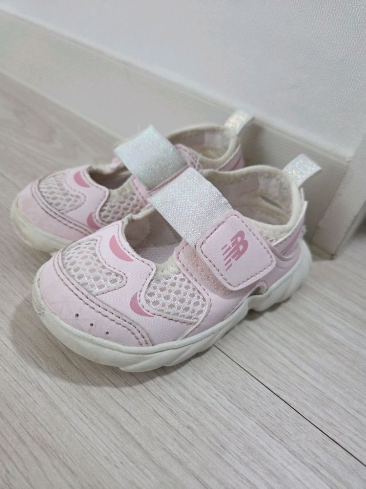 뉴발란스 프리들 핑크 130사이즈 이미지