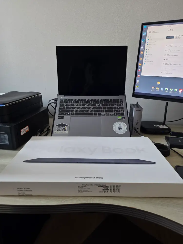 갤럭시북4 울트라9 (RTX4070/RAM64GB/SSD4TB)+CalDigit TS4 (하이엔드쿨러/스탠드 무료) - 안심되는 중고거래