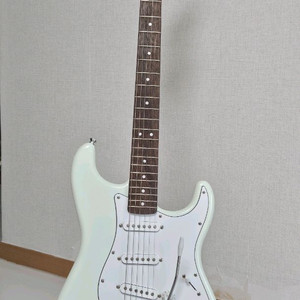 스콰이어 어피니티 스트라토캐스터 스트랫 소닉블루+블랙스타 앰프 이미지