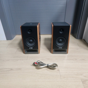 캔스톤 블루투스 스피커 판매 합니다. 이미지