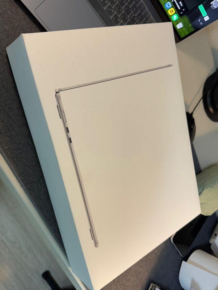 맥북 에어 m2 15인치 이미지