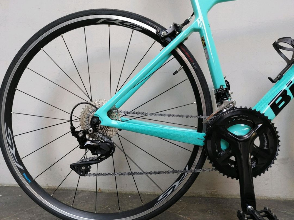 상태좋은 23년 비앙키 스프린트 시마노 105 카본로드자전거 50사이즈 팔아요. 이미지