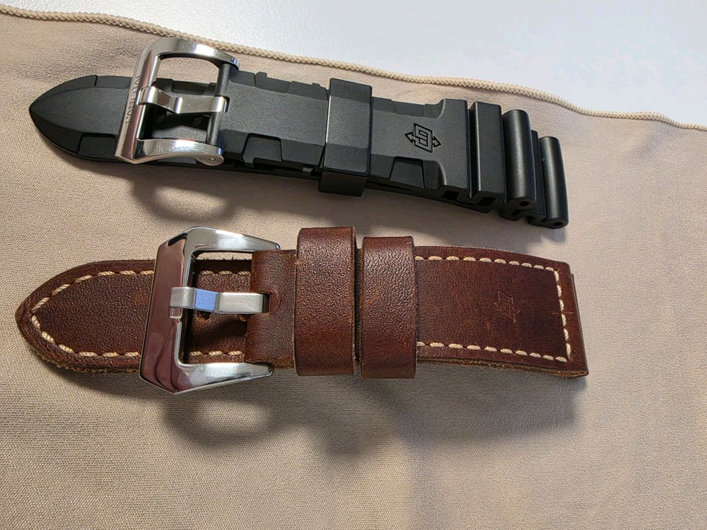 파네라이 673 / pam00673 47mm + 스트랩3점 (정식오버홀 완료, 케이스&베젤 새파츠 교체) 이미지
