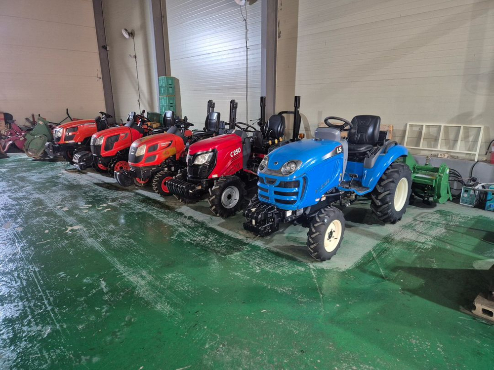 소형트랙터 이미지