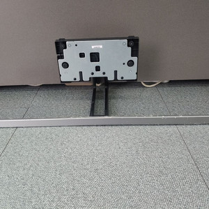 삼성 Q80 65인치 TV 정품 스탠드 이미지