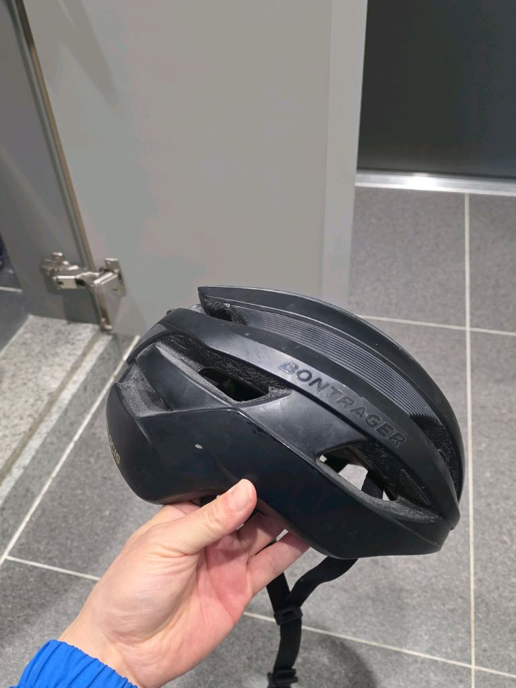 본트레거 벨로시스 밉스 헬멧 이미지